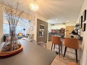 Photo 5- click for photo gallery